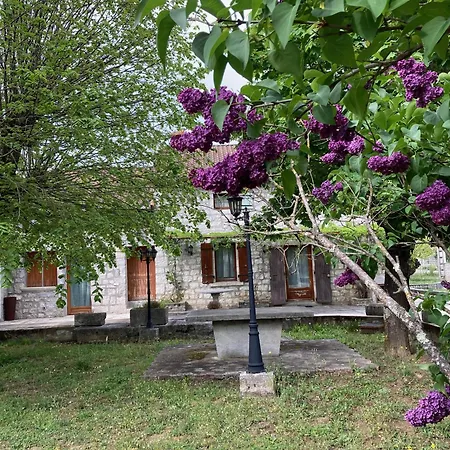 La Maison Du Carrier Apartman Ruoms